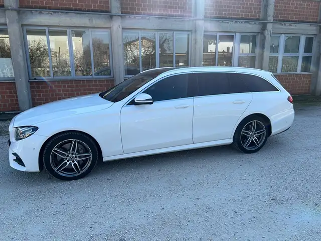 Mercedes-Benz E 350 E SW 350 d Premium Plus 4matic AMG