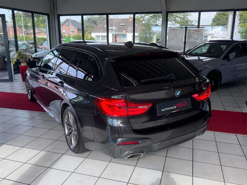 BMW 518 d M-Sport°LED°Navi°Panorama Glasdach° — photo 3