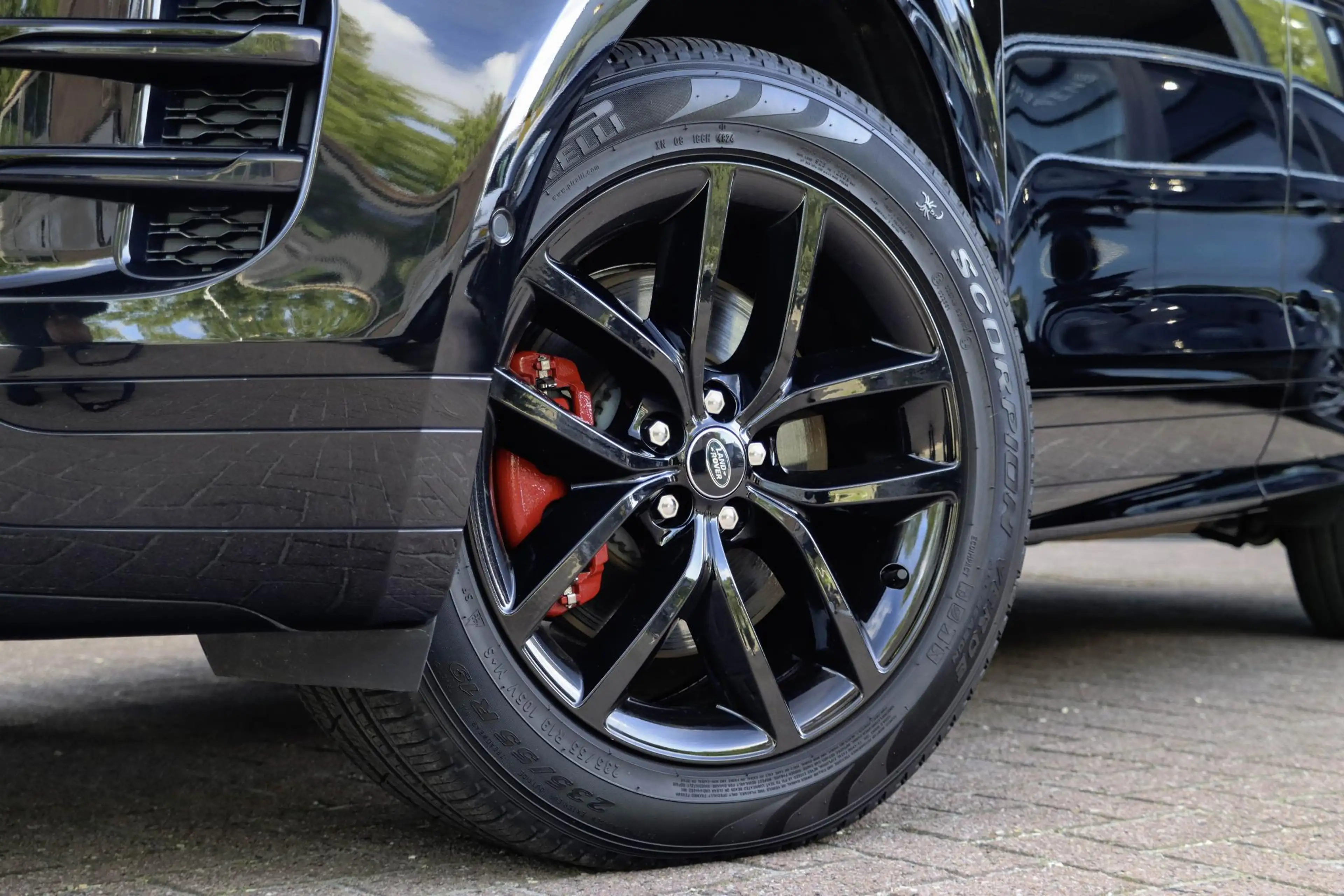 Land Rover Range Rover Evoque P300e PHEV AWD Panodak | Trekhaak | Head-up | Meri — photo 5