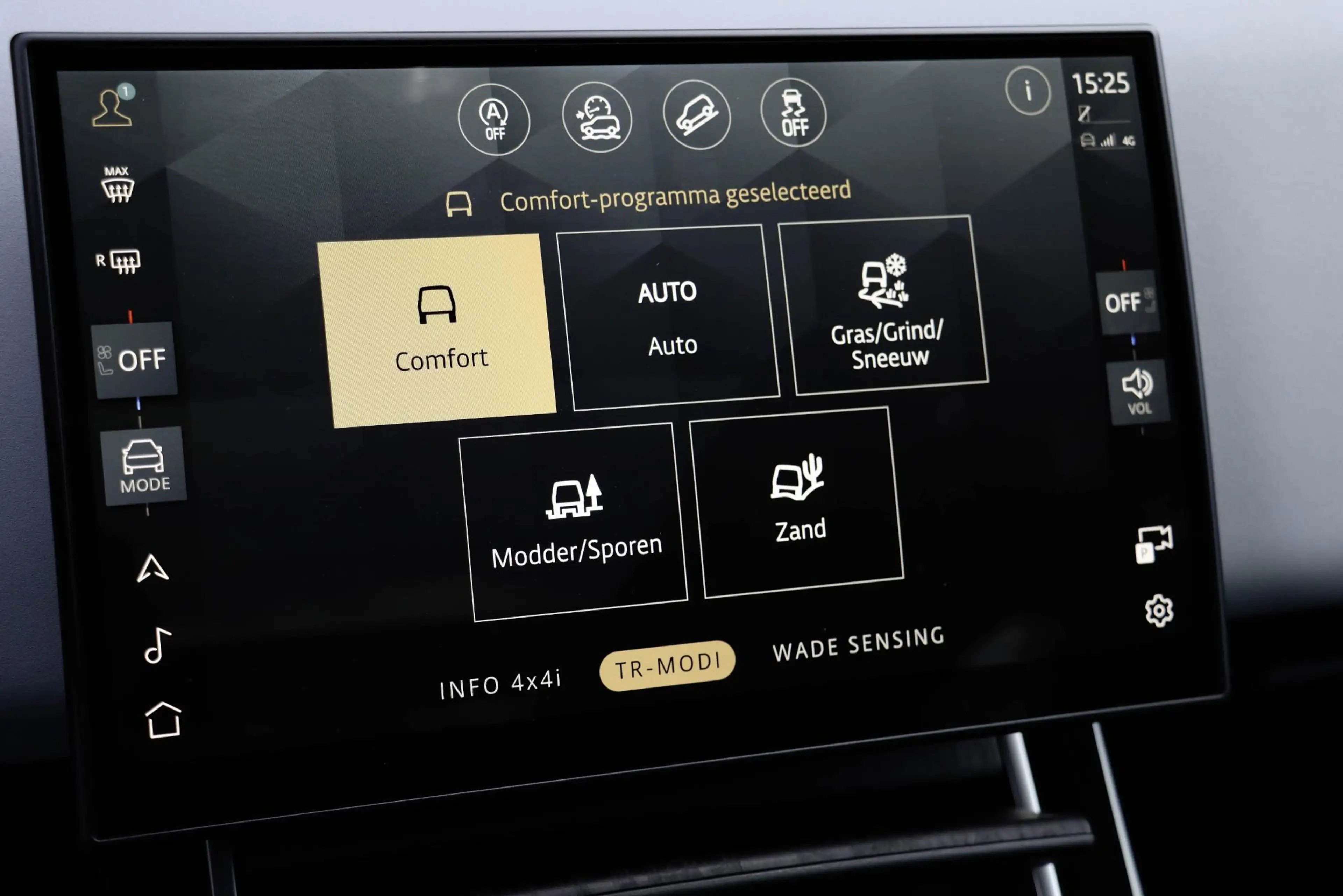 Land Rover Range Rover Evoque P300e PHEV AWD Panodak | Trekhaak | Head-up | Meri — photo 34