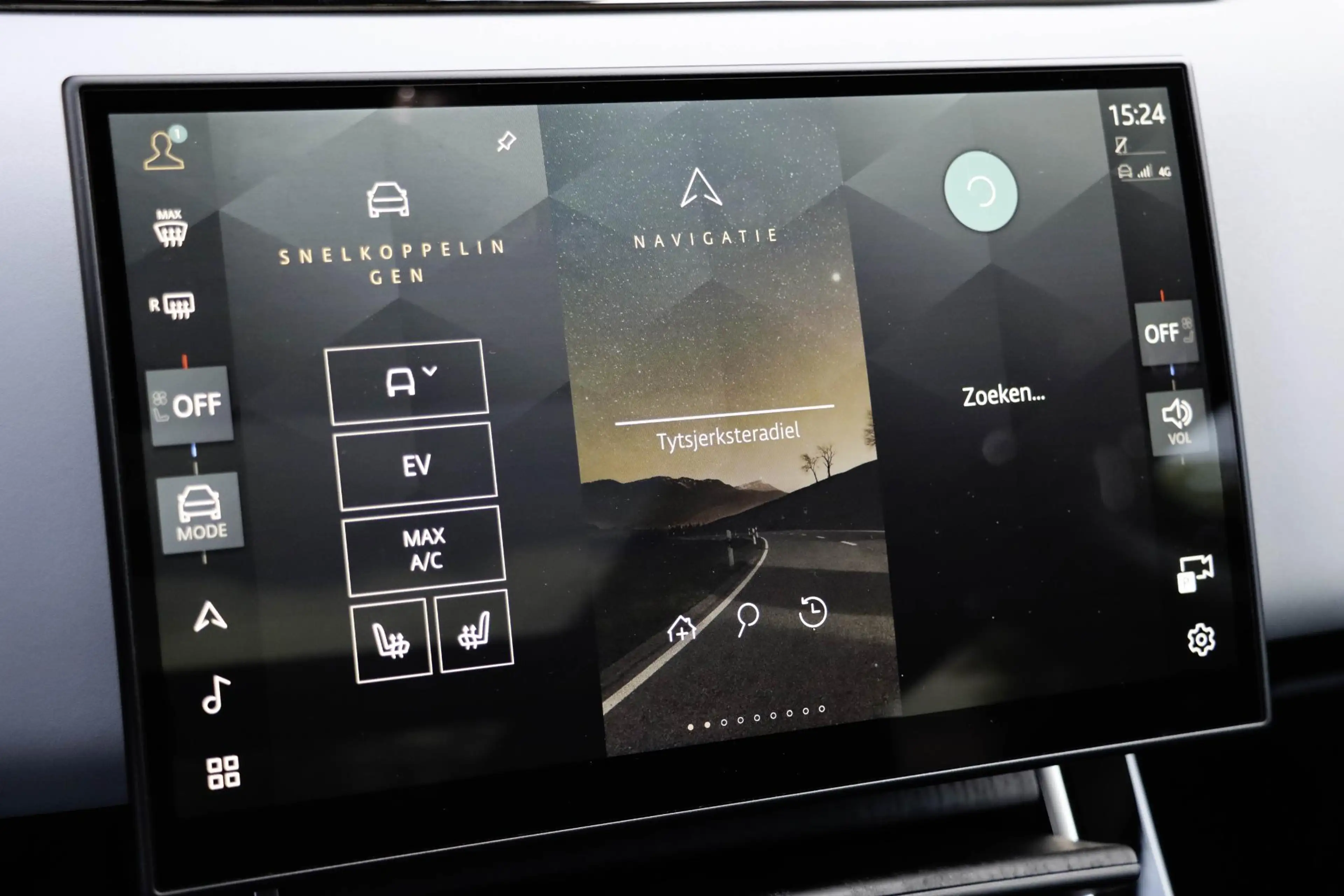 Land Rover Range Rover Evoque P300e PHEV AWD Panodak | Trekhaak | Head-up | Meri — photo 29