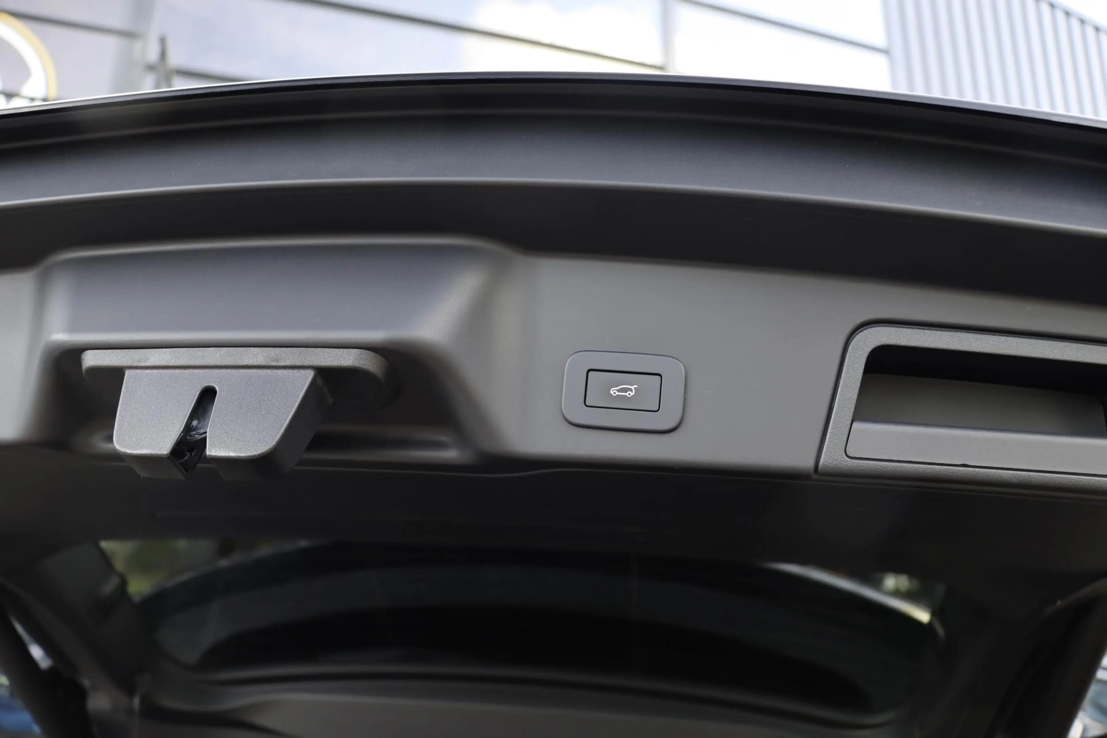 Land Rover Range Rover Evoque P300e PHEV AWD Panodak | Trekhaak | Head-up | Meri — photo 21