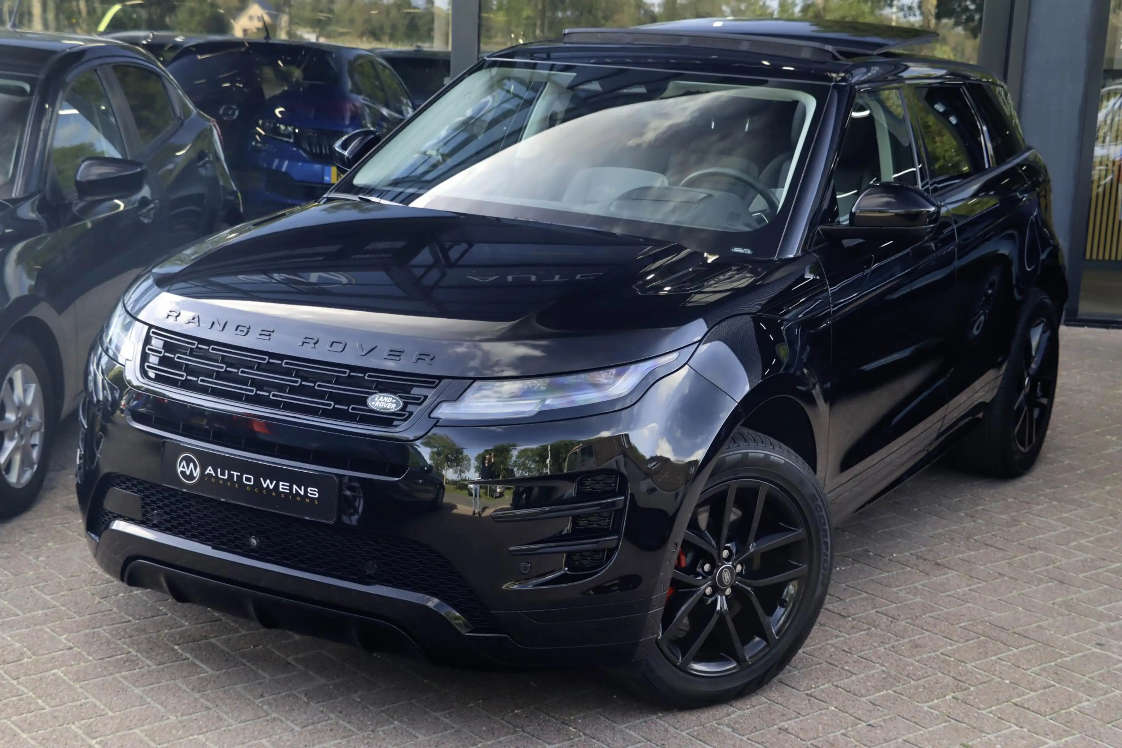 Land Rover Range Rover Evoque P300e PHEV AWD Panodak | Trekhaak | Head-up | Meri — photo 2