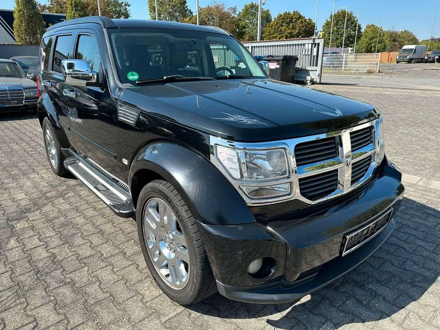Dodge Nitro SXT/4X4/NAVI/LEDER/149TKM Noir - 1
