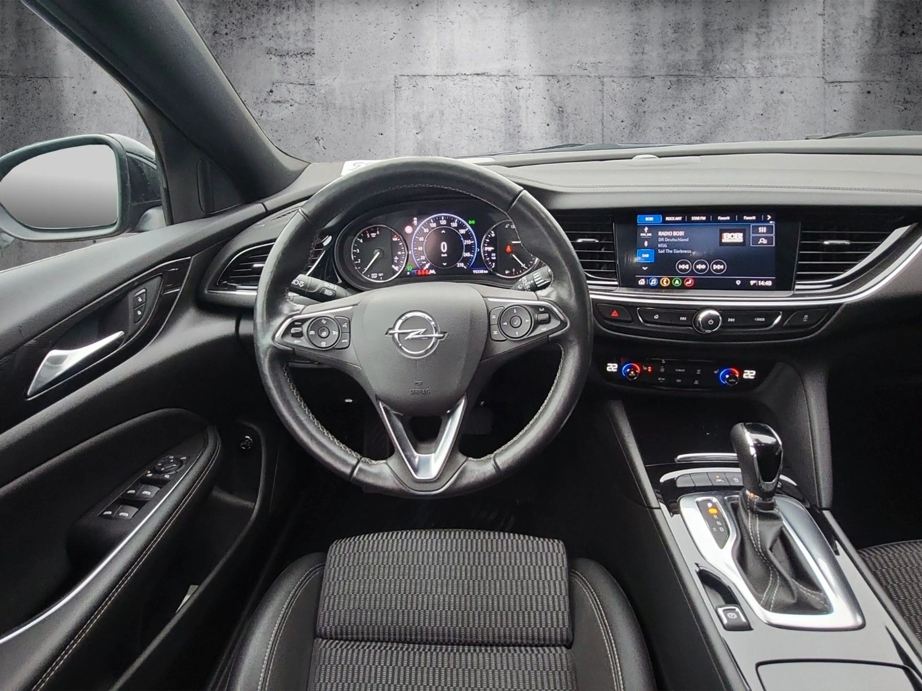 Opel Insignia B ST Premium "Business Elegance" 1-Hand — photo 12
