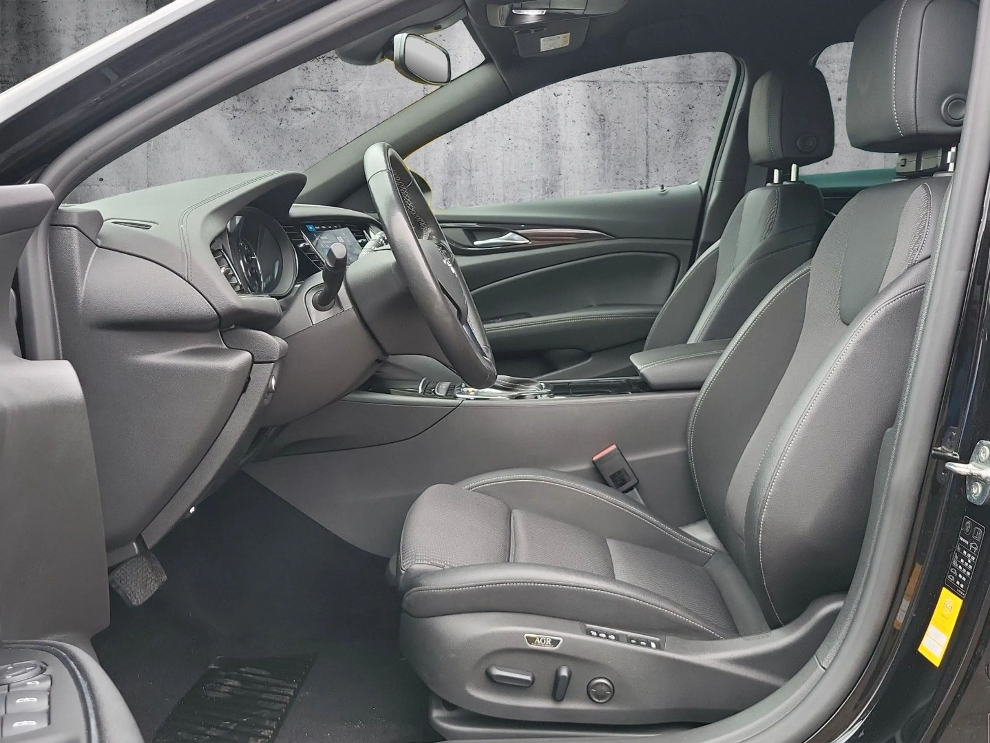Opel Insignia B ST Premium "Business Elegance" 1-Hand — photo 25