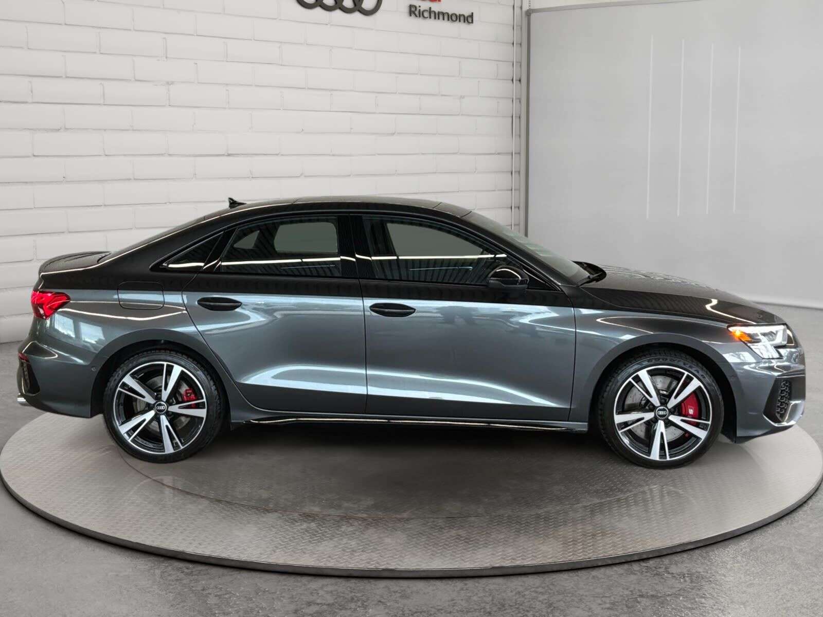 2024 Audi S3 BLACK ROOF | PHONEBOX WIRELESS CHARGING | SPORT EX — снимка 1