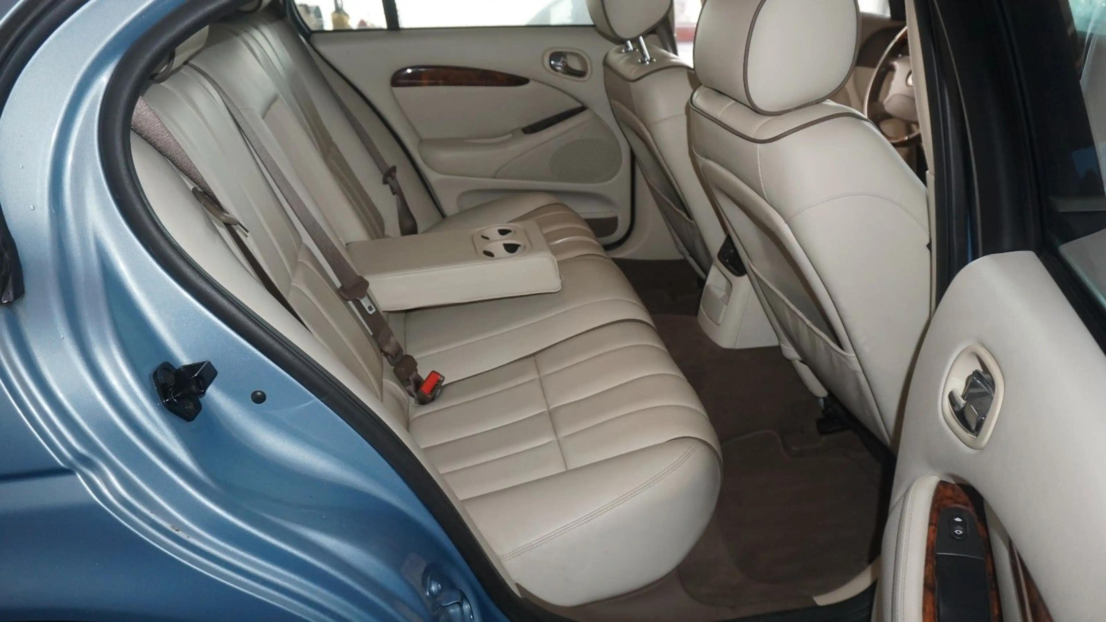 Jaguar S-Type 3.0 V6 Executive*SHZ*LEDER*GSD*TEMPOMAT!! — photo 11