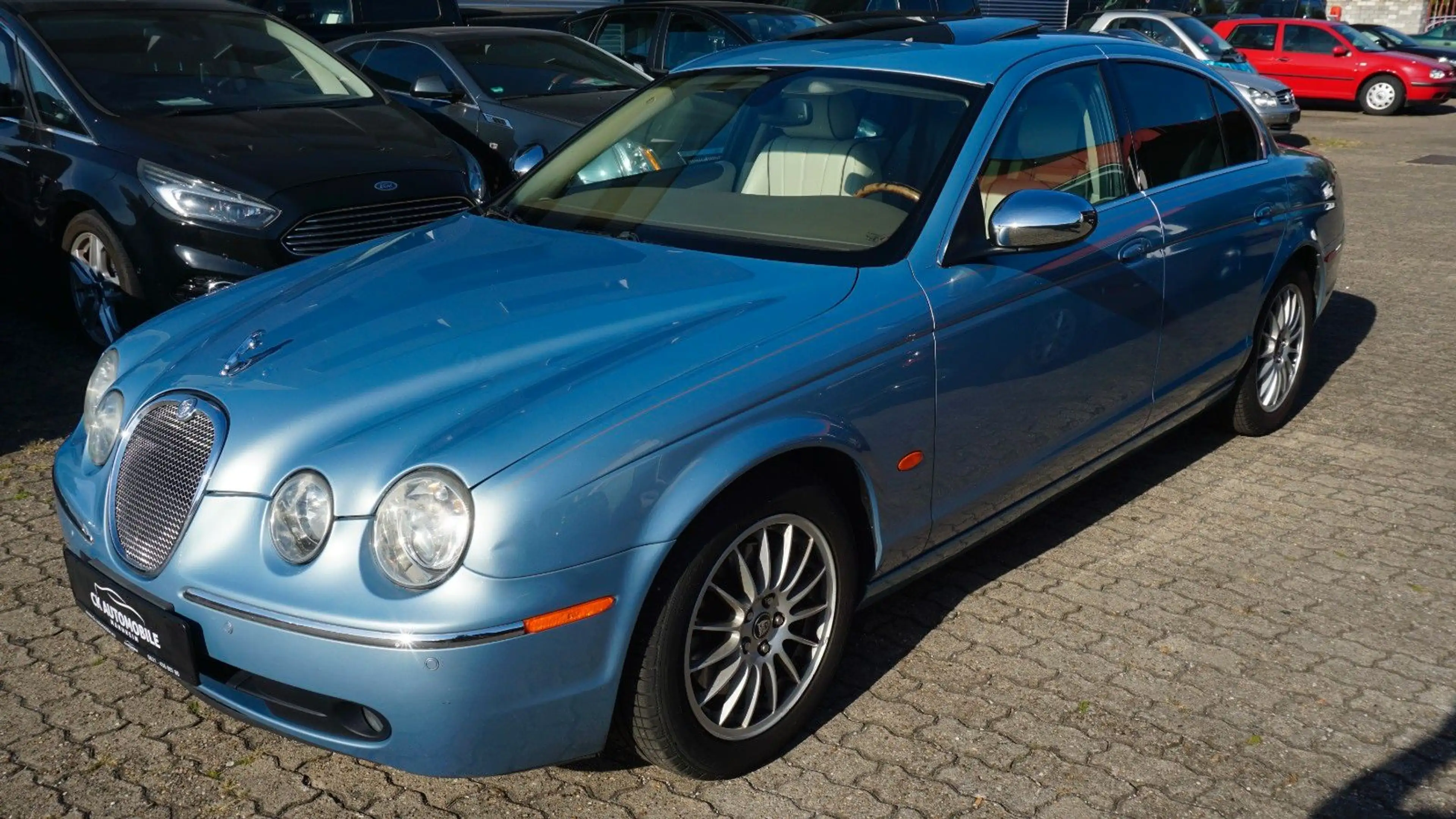 Jaguar S-Type 3.0 V6 Executive*SHZ*LEDER*GSD*TEMPOMAT!! — photo 2