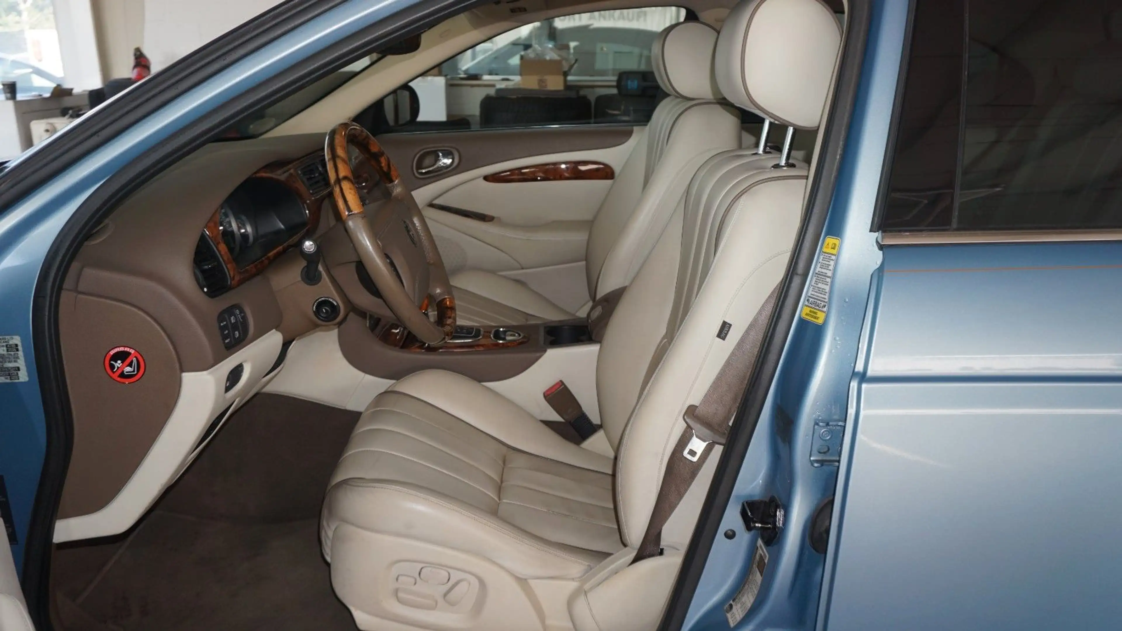 Jaguar S-Type 3.0 V6 Executive*SHZ*LEDER*GSD*TEMPOMAT!! — photo 8