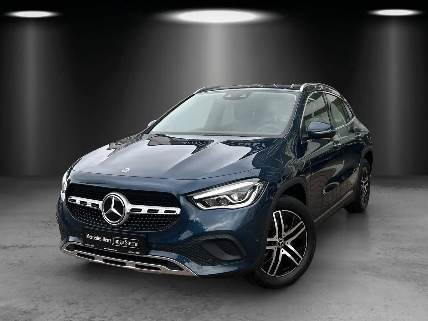 Mercedes-Benz GLA 250 e Progr LED Memo KeyGo el.Heckkl Busines Modrá - 1
