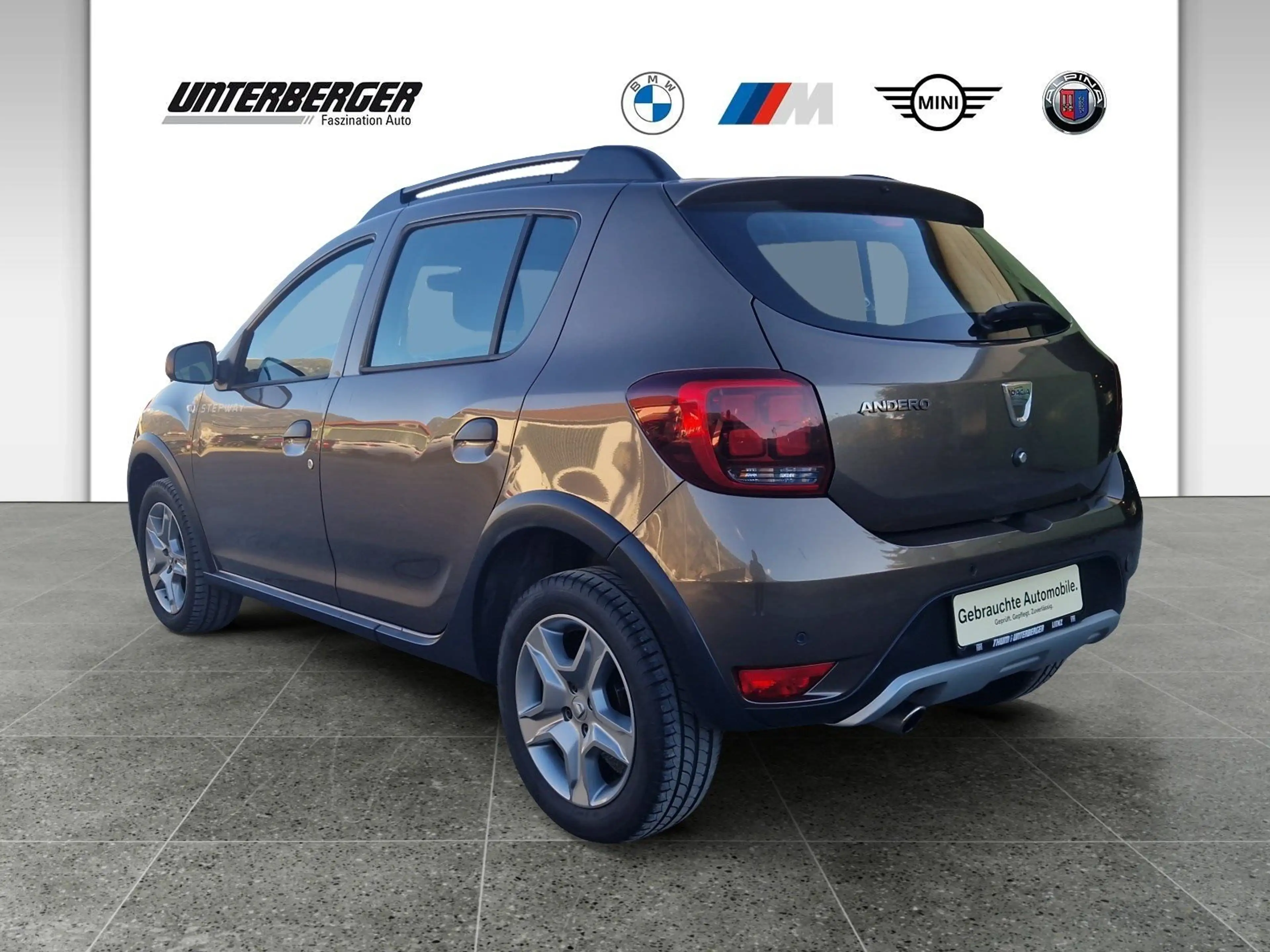 Dacia Sandero Stepway — photo 3