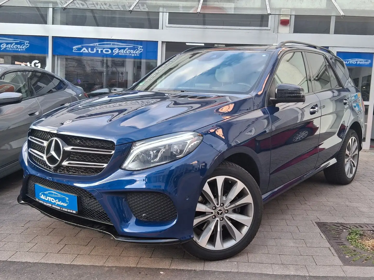 Mercedes-Benz GLE 350 d 4Matic /Panorama-Dach/ILS/Sitzlüft/Memo Blau - 1