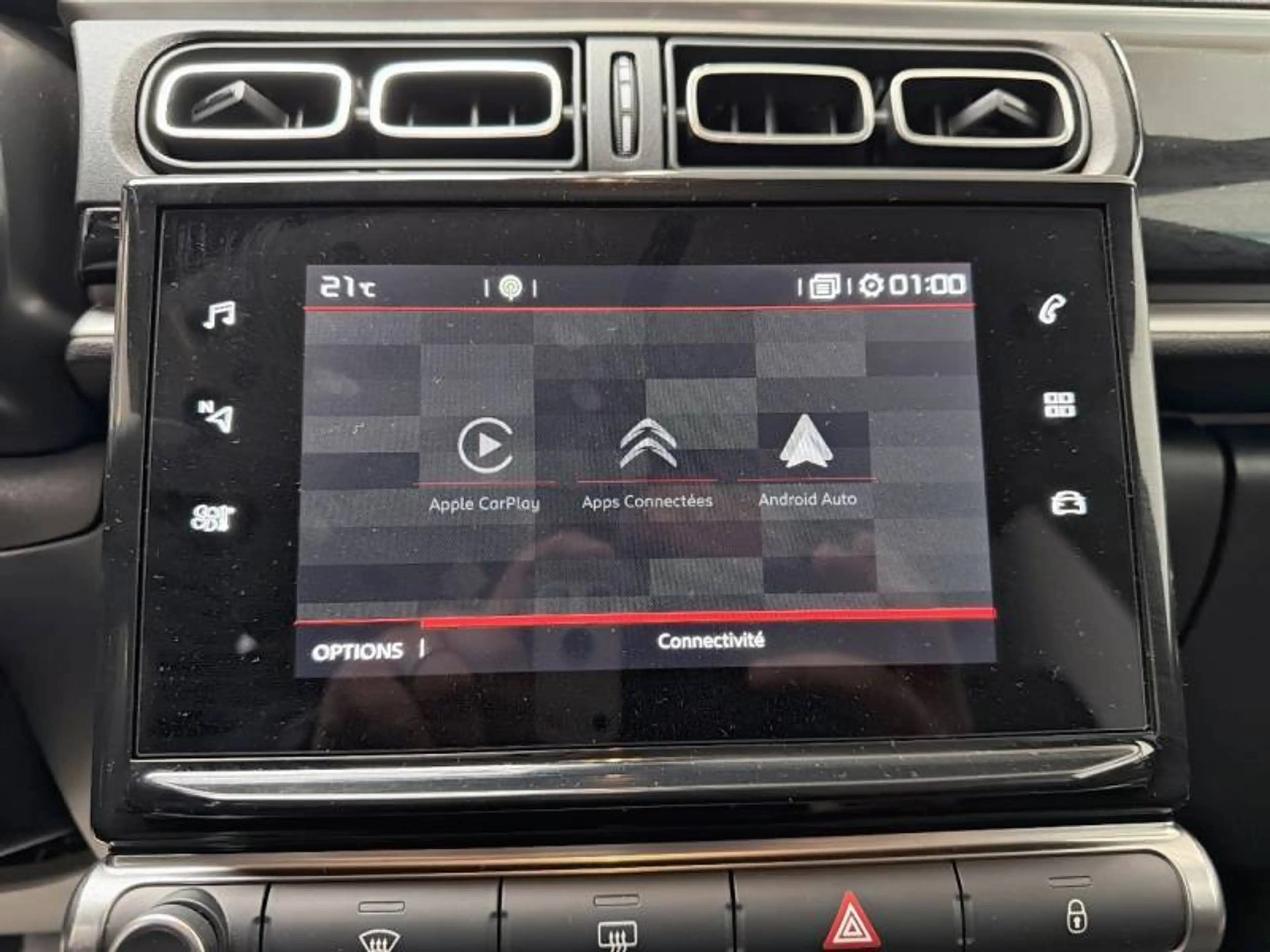 Citroen C3 3 1.2 PureTech 83 S&S MAN Shine — photo 13