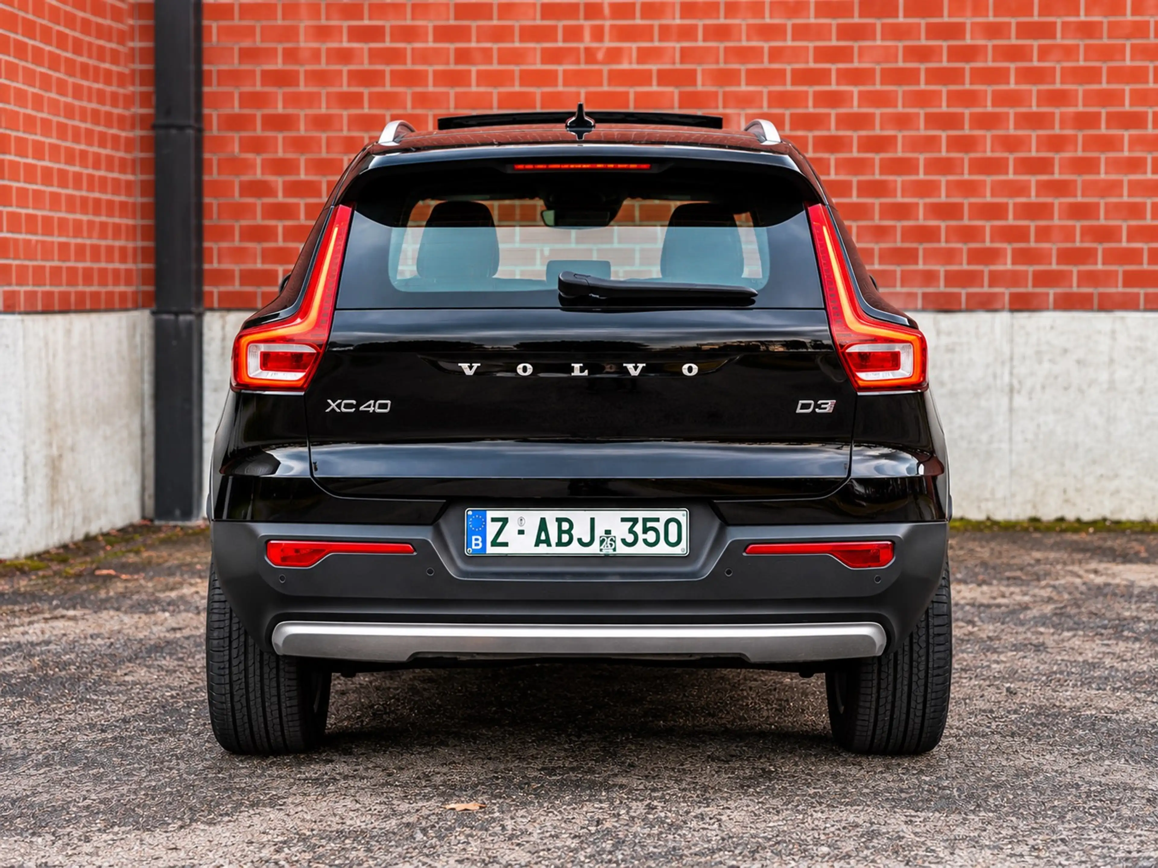 Volvo XC40 XC40 2.0 D3 Momentum Pro Geartronic — photo 7