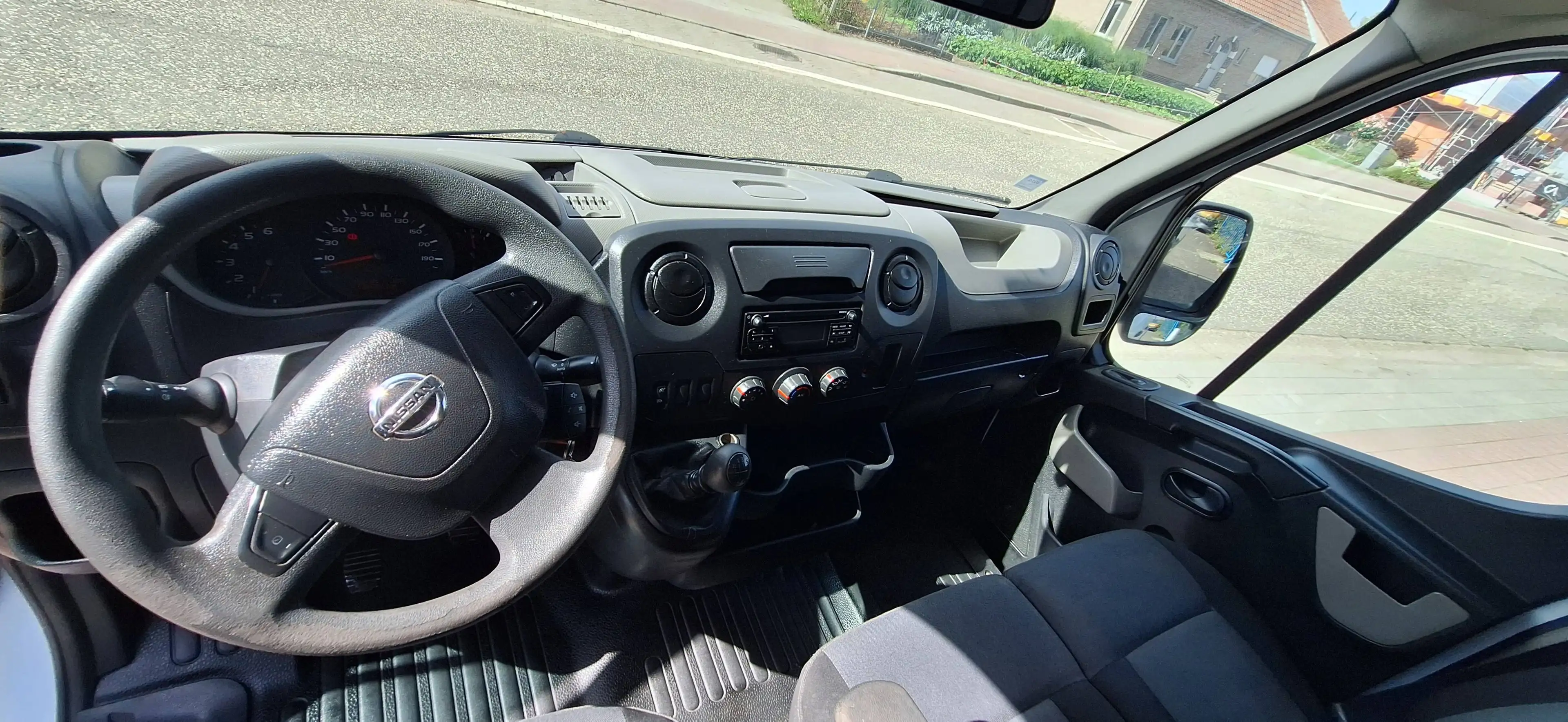 Nissan NV400 L1-H1-KLIMA-CAMERA — photo 11