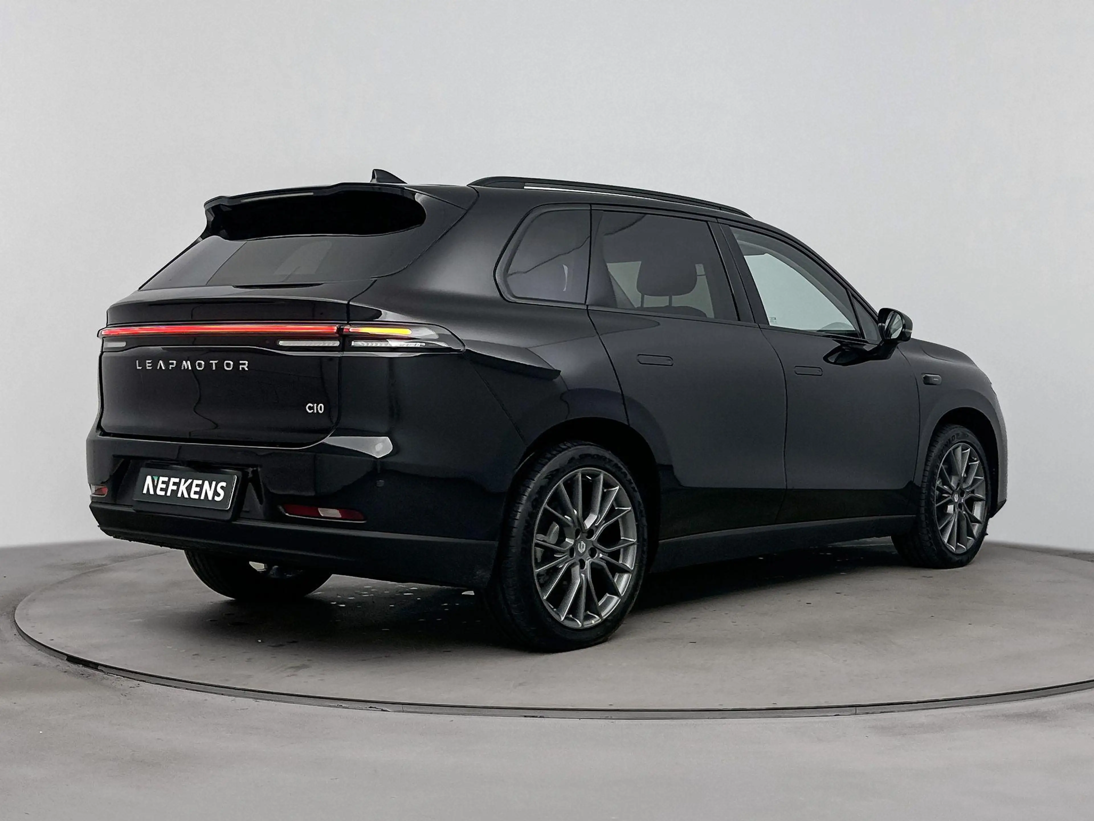 Leapmotor C10 Design ProMax AWD 81.9 kWh | Plan uw Proefrit | 60 — photo 11