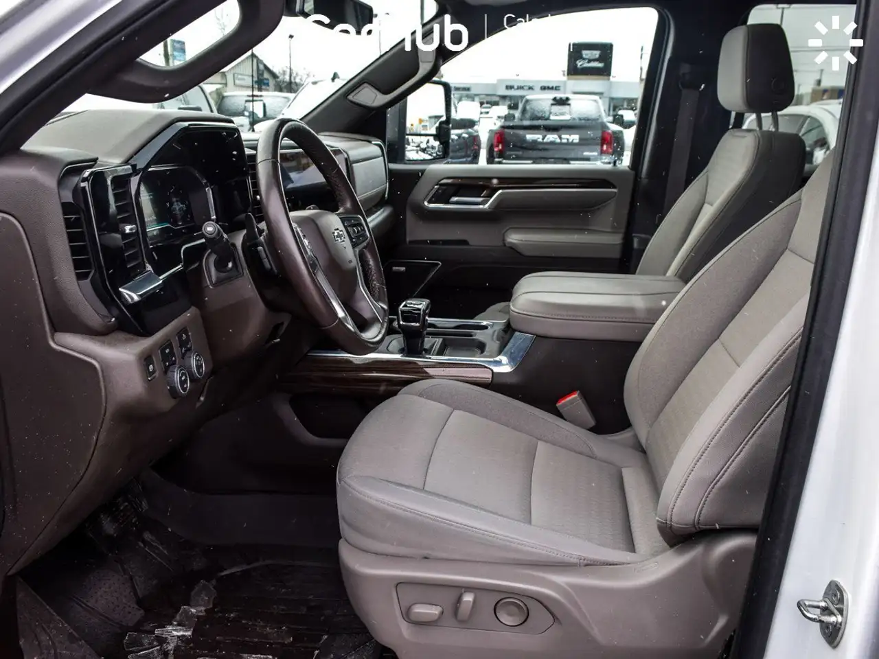 Chevrolet Silverado 1500 снимка Chevrolet Silverado 1500