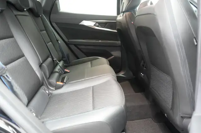 Renault Austral view 8