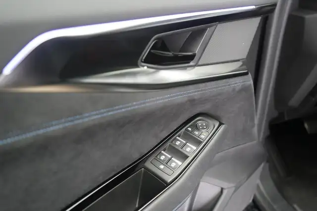 Renault Austral view 26