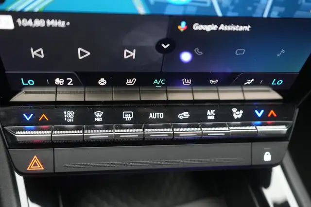 Renault Austral view 18