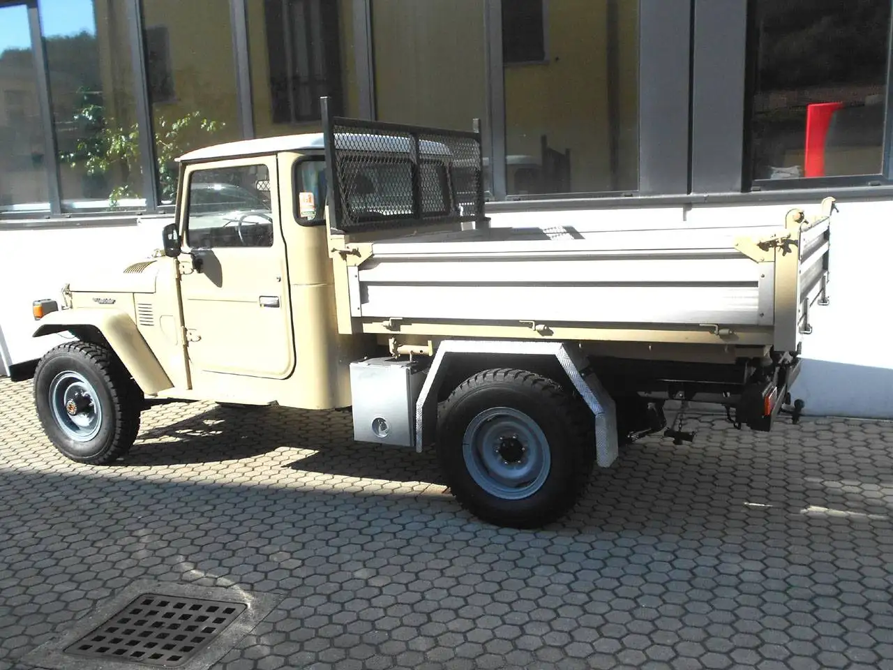 Toyota Land Cruiser BJ45 RIBALTABILE, foto 4
