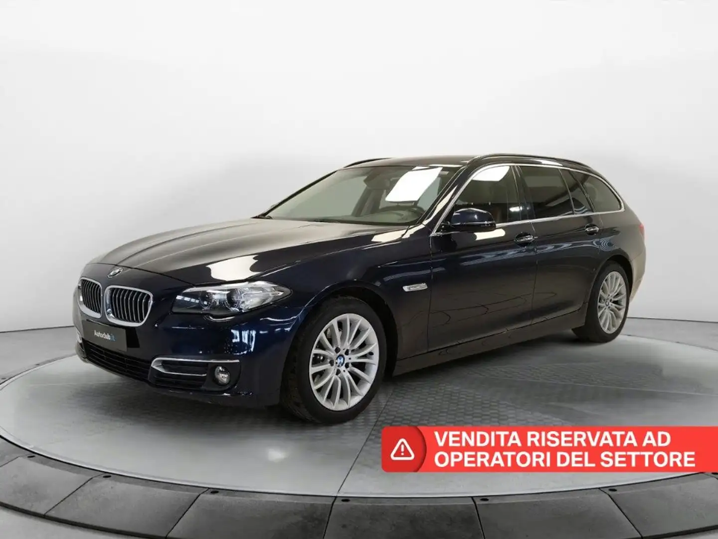 BMW 520 d xDrive Touring Luxury Blu/Azzurro - 1