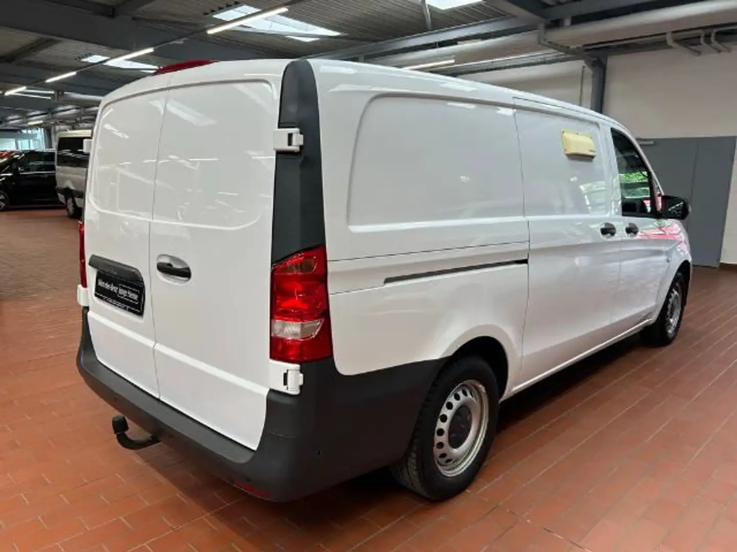 Mercedes-Benz Vito 114 BlueTEC Kasten Lang * Werkstattausbau Weiß - 2