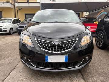 Ypsilon III 2021 1.0 firefly hybrid Silver s