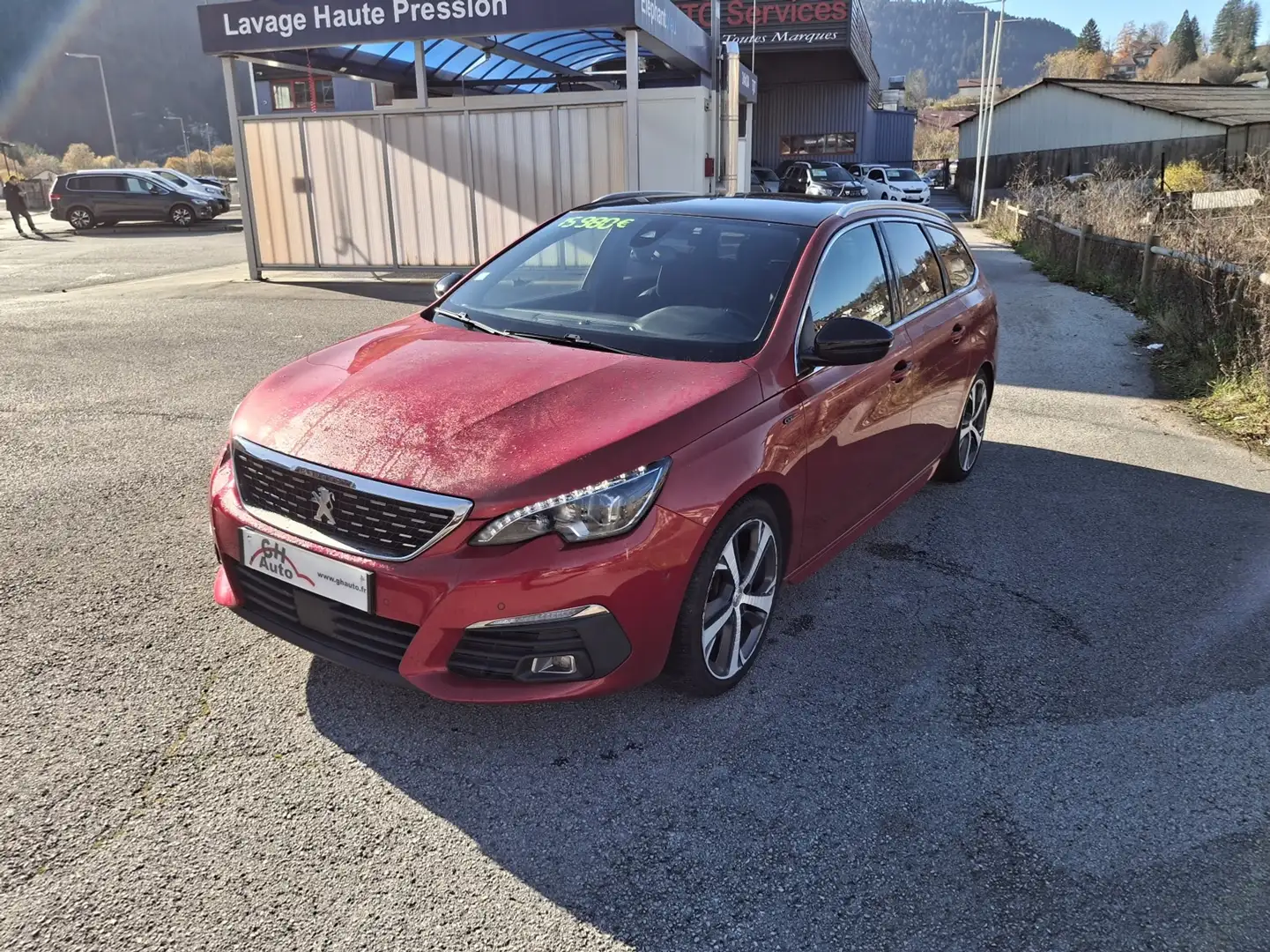 Peugeot 308 2.0 BLUEHDI 180CH S\u0026S GT EAT8 Rouge - 1