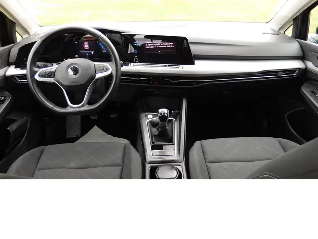 Volkswagen Golf view 8