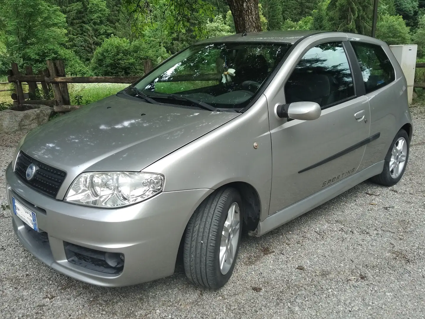 Fiat Punto Punto II 2003 3p 1.4 16v Sporting 6m Grigio - 1