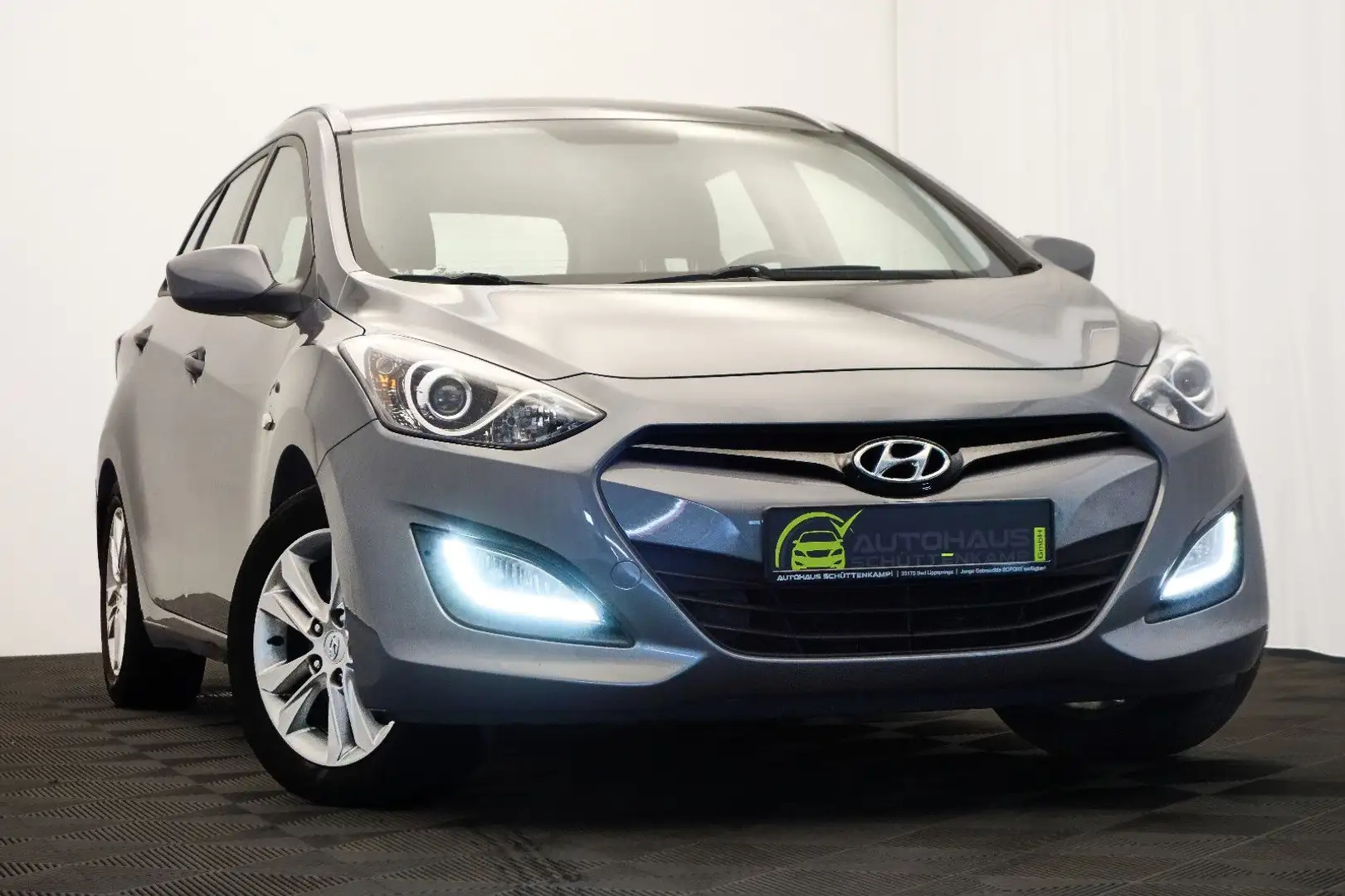Hyundai i30 cw Classic Gris - 1