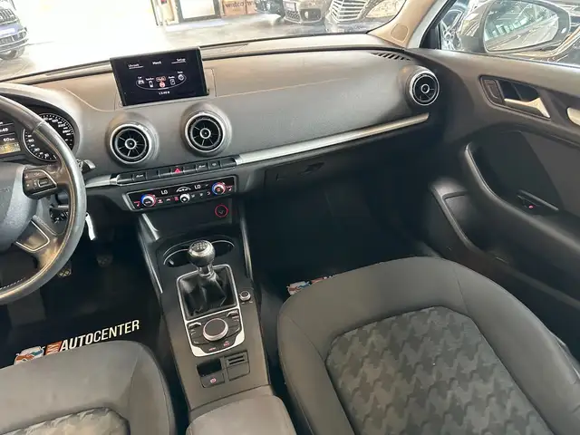 Audi A3 view 24