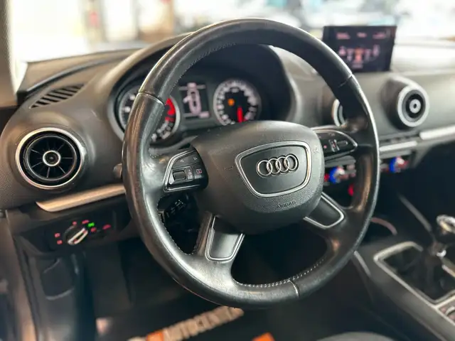 Audi A3 view 12