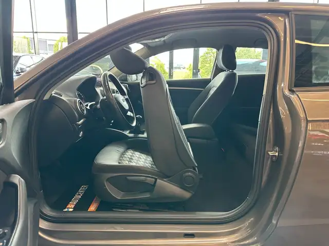 Audi A3 view 23