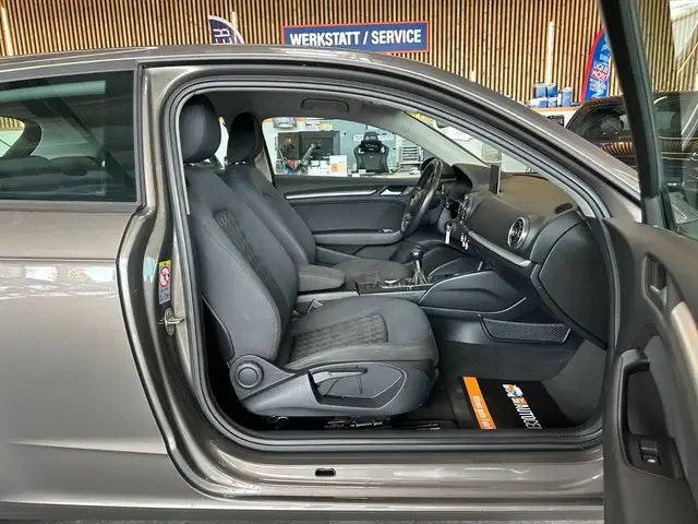 Audi A3 view 27