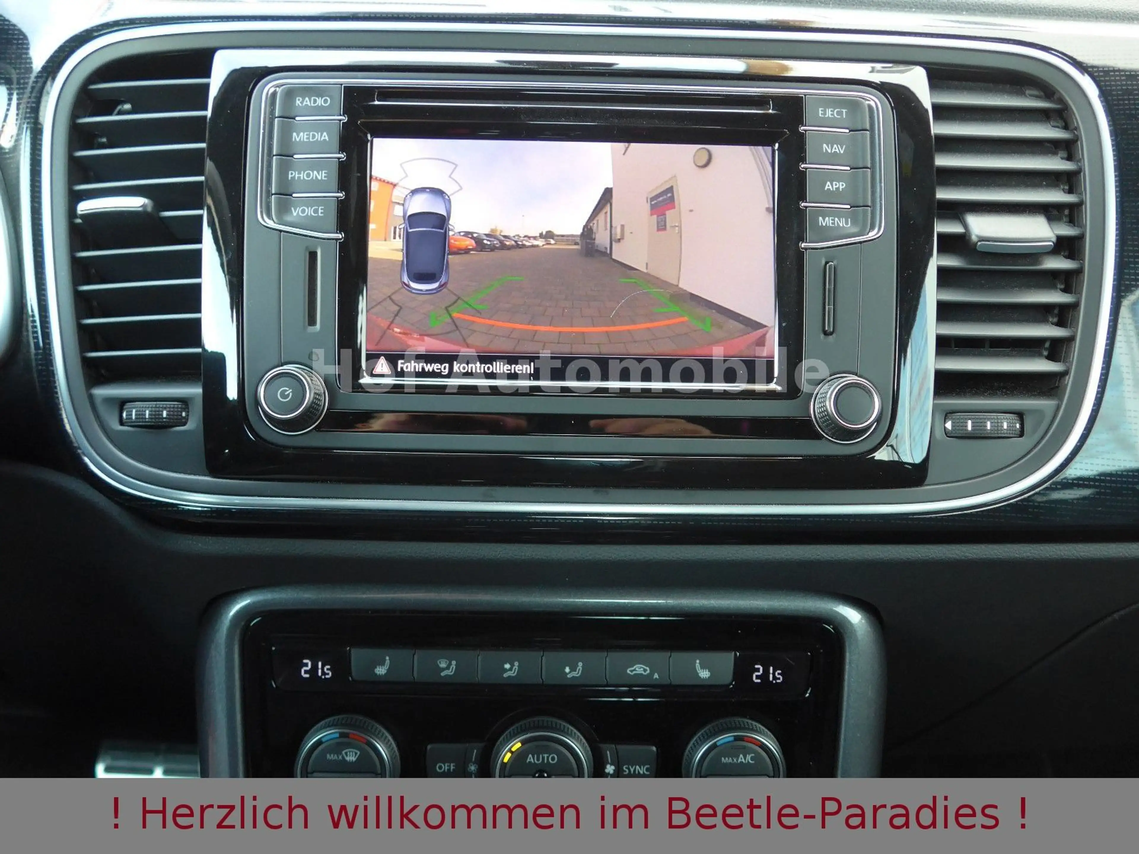 Volkswagen Beetle 1.4TSI DSG Sound Xenon Kamera Blindspot — photo 12