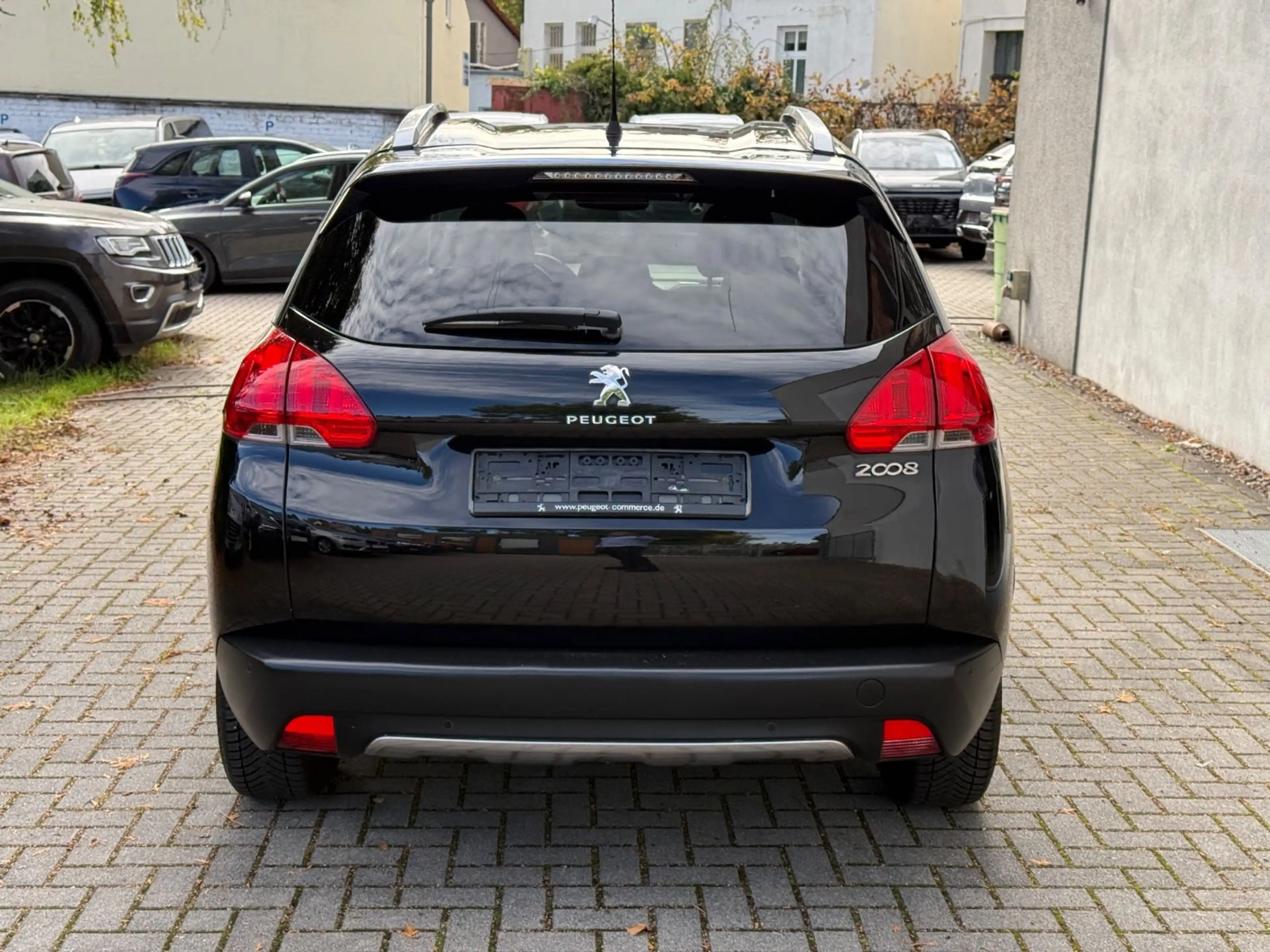 Peugeot 2008 Allure — photo 4