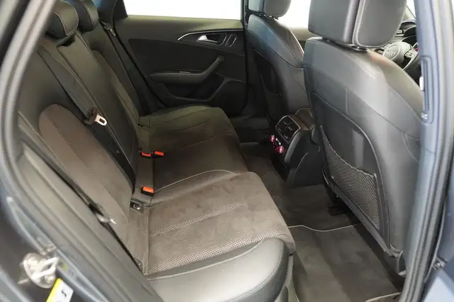 Audi A6 view 23