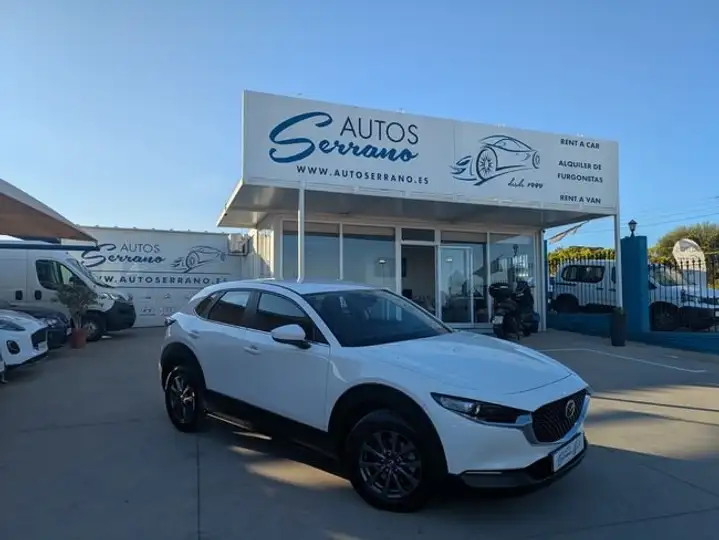 Mazda CX-30 2025, foto 2