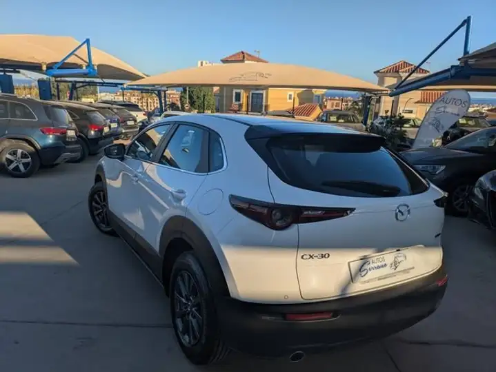 Mazda CX-30 2025, foto 6