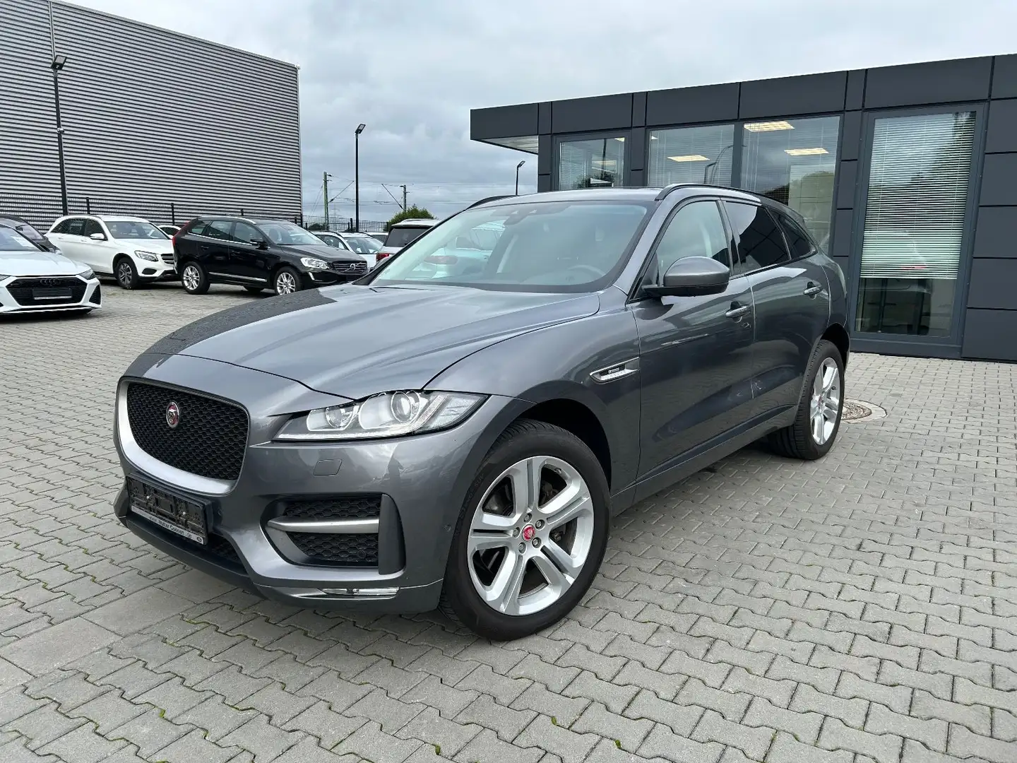 Jaguar F-Pace R-Sport AWD !! MIT 2 JAHREN GARANTIE !! Gris - 1