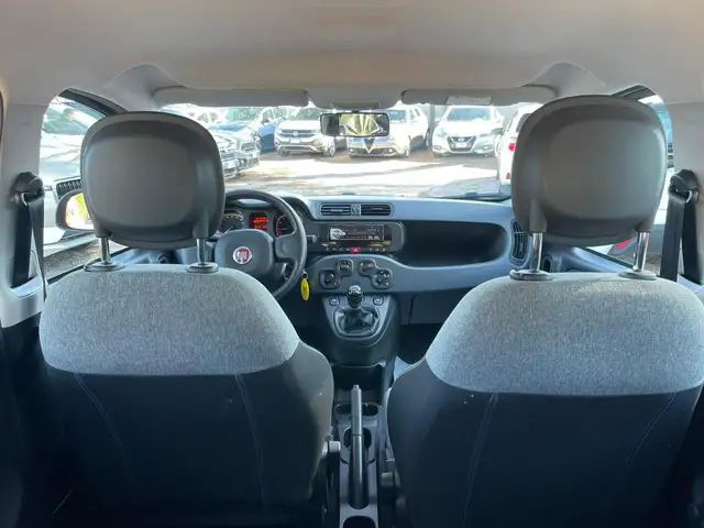 Fiat Panda view 8