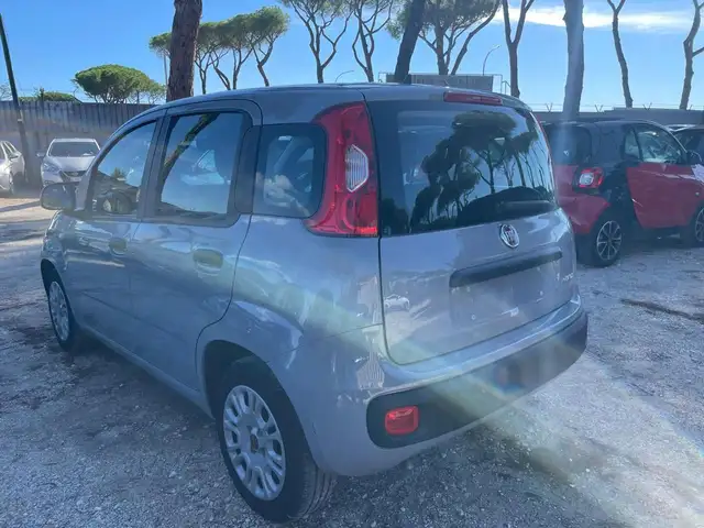 Fiat Panda view 4