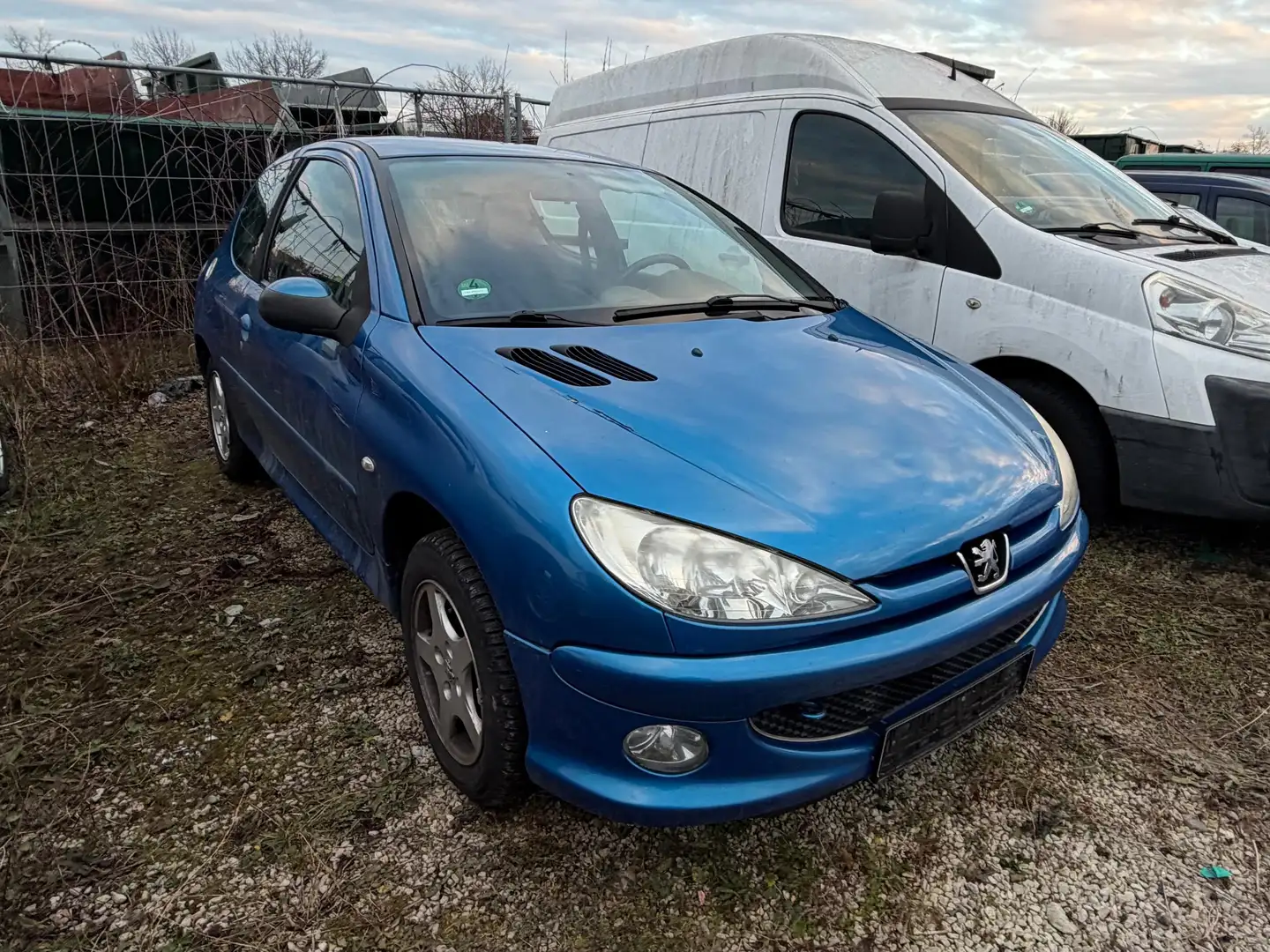 Peugeot 206 206  Tüv : 10/26 Blau - 2