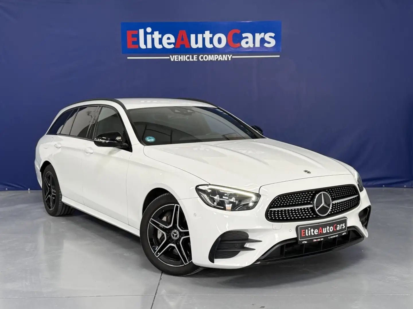 Mercedes-Benz E 300 Estate de Noir - 2