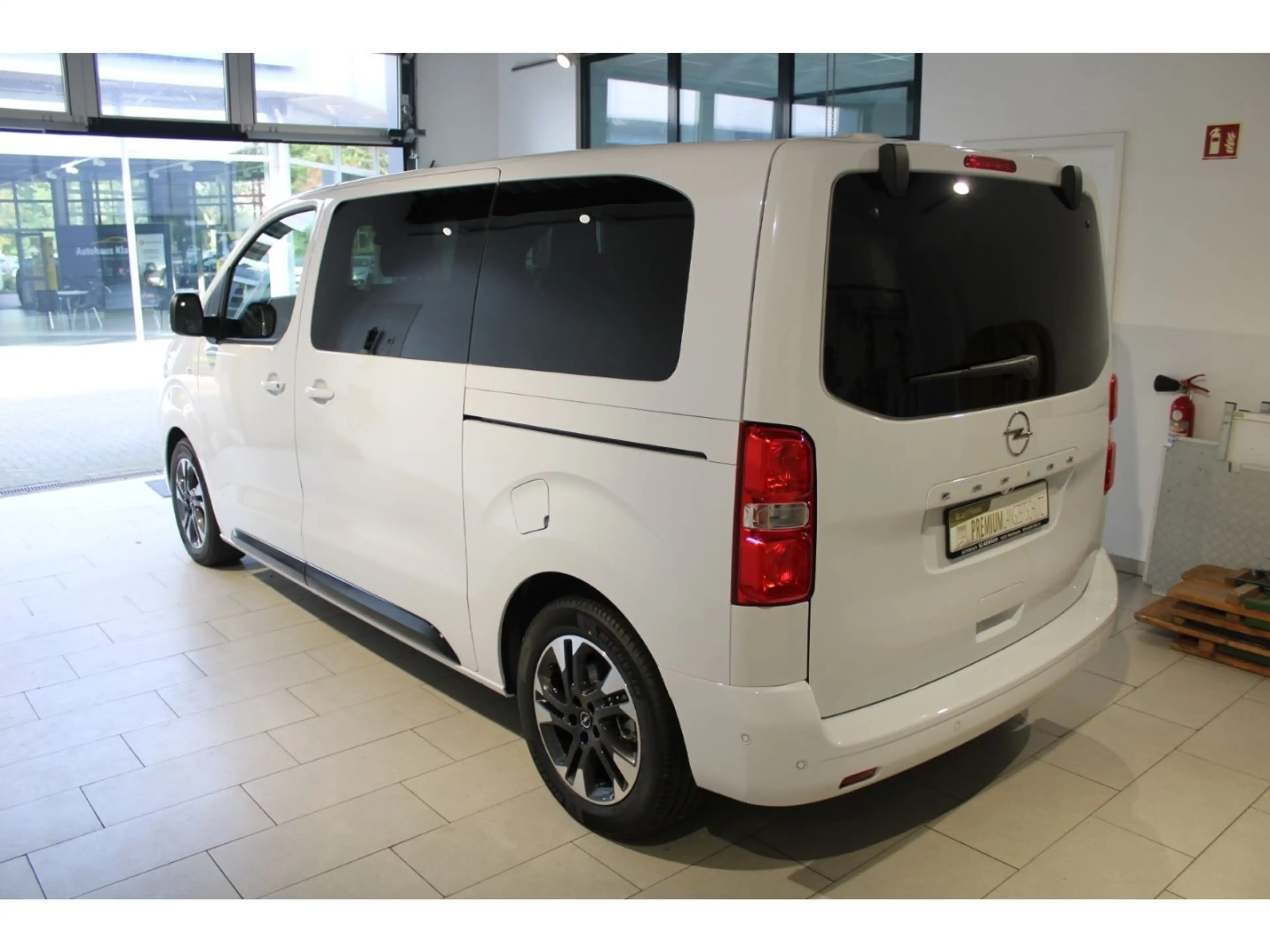 Opel Zafira Life GS L2 H1 StandHZG AHK-abnehmbar Pano — photo 4
