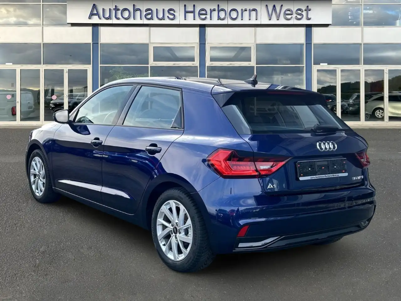 Audi A1 Sportback 30 TFSI advanced S-tronic Assistenzpaket 4
