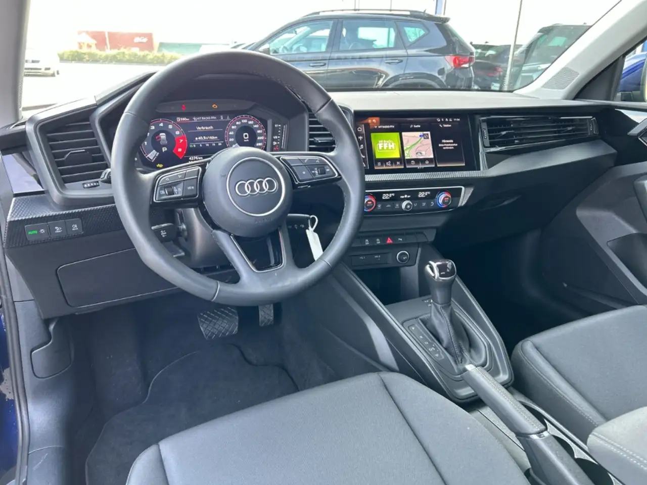 Audi A1 Sportback 30 TFSI advanced S-tronic Assistenzpaket 8